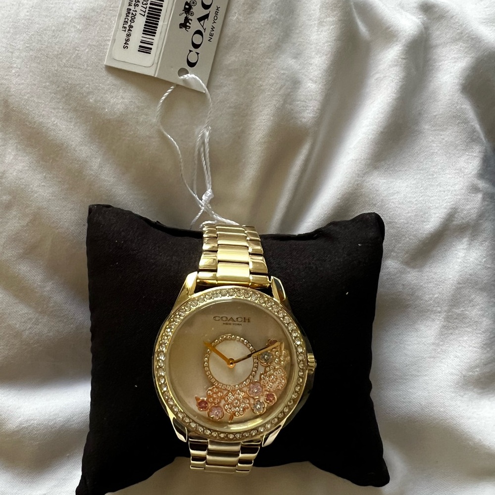 Brand new Coach Preston Gold-Tone Bracelet Tea Rose Watch.